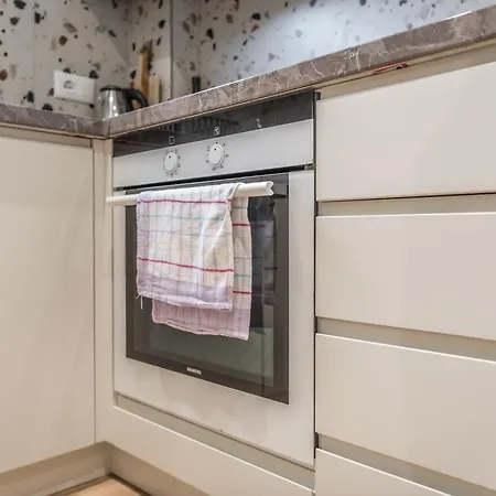 Pazari I Ri - Self Check-in - Fast Wifi - Late Check-out Daire *