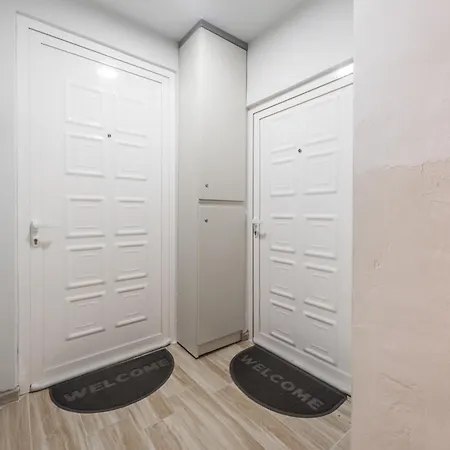 Pazari I Ri - Self Check-in - Fast Wifi - Late Check-out 아파트