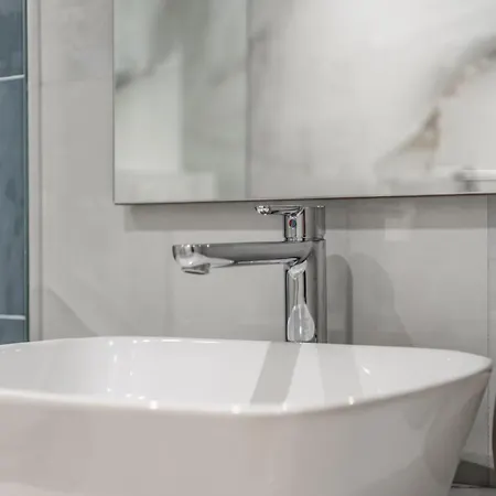 Pazari I Ri - Self Check-in - Fast Wifi - Late Check-out 티라나