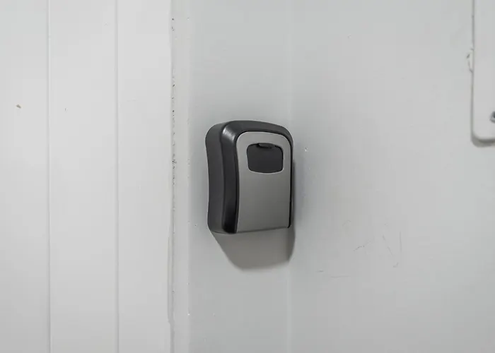 Pazari I Ri - Self Check-in - Fast Wifi - Late Check-out * Tirana